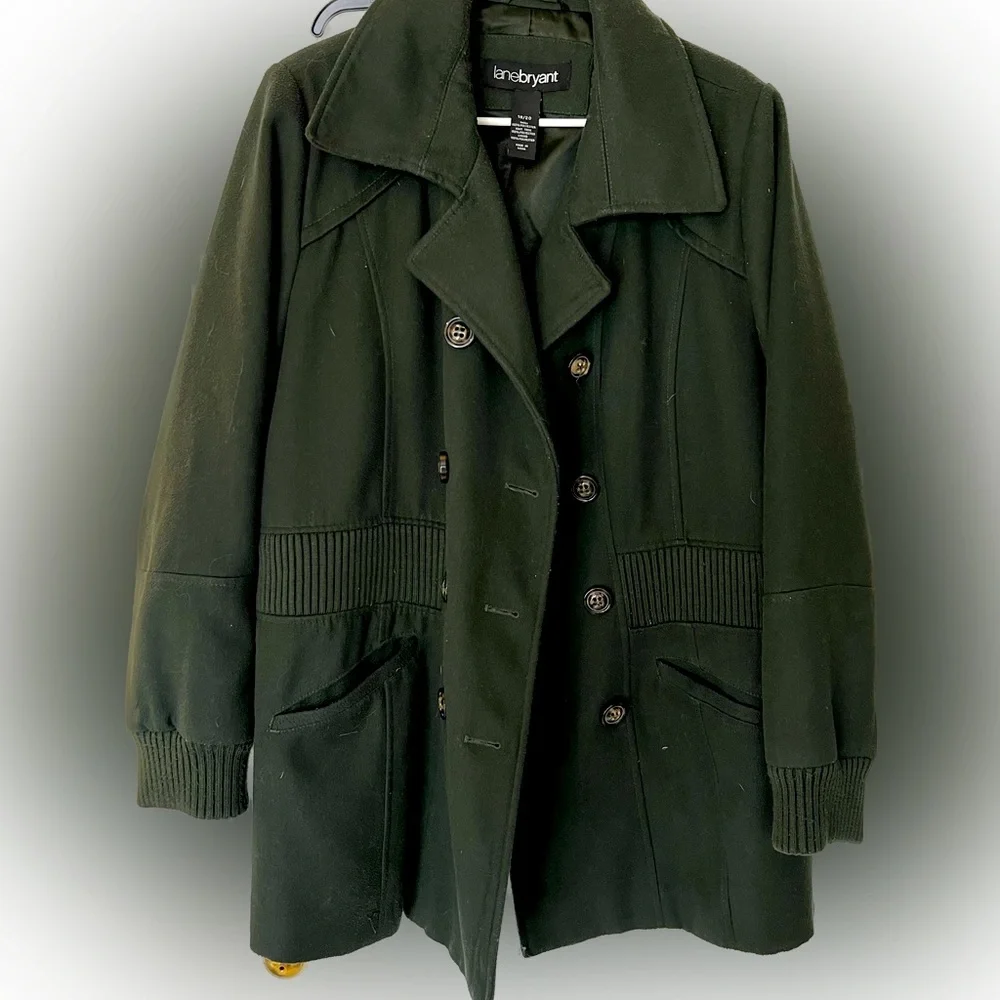 Plus size pea coat from Lane Bryant in deep Green - Picture 1 of 1